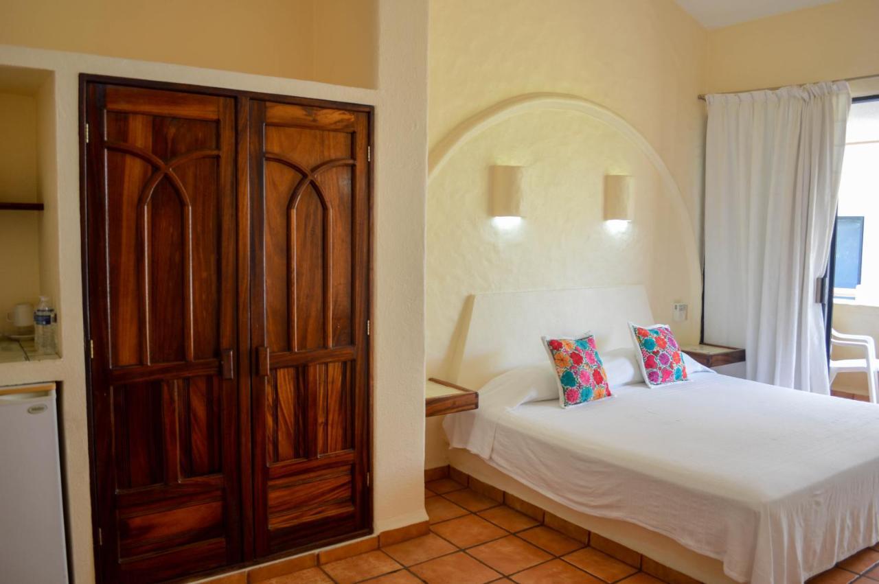 Casa Celeste Hotel Zihuatanejo Dış mekan fotoğraf