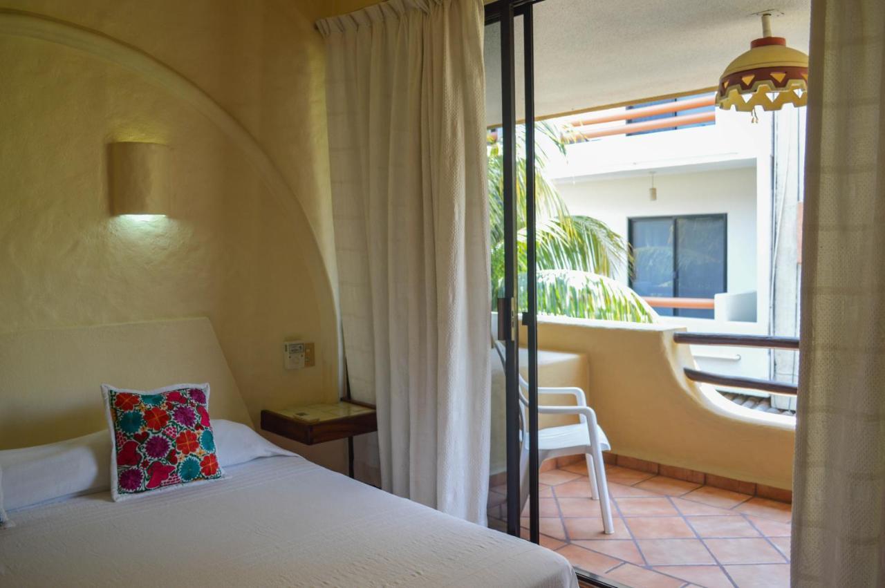 Casa Celeste Hotel Zihuatanejo Dış mekan fotoğraf